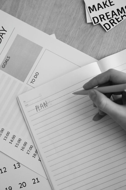How to Set Realistic Weekly Goals That You Can Finish